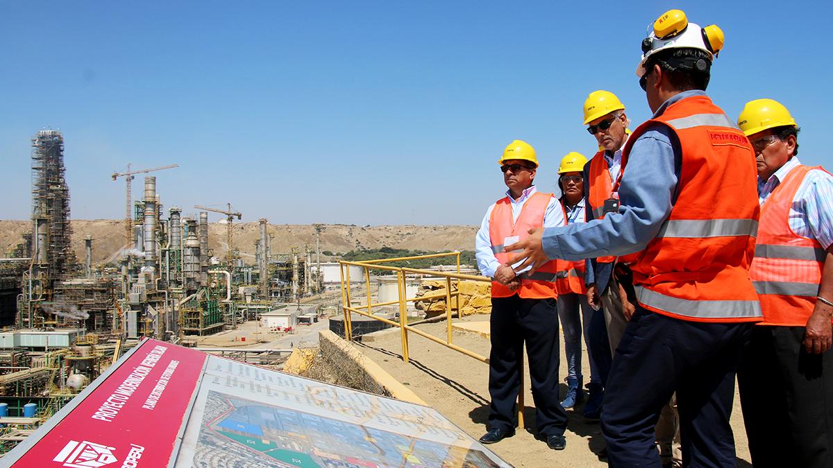 Perucámaras visita obra de construcción de Nueva Refinería Talara