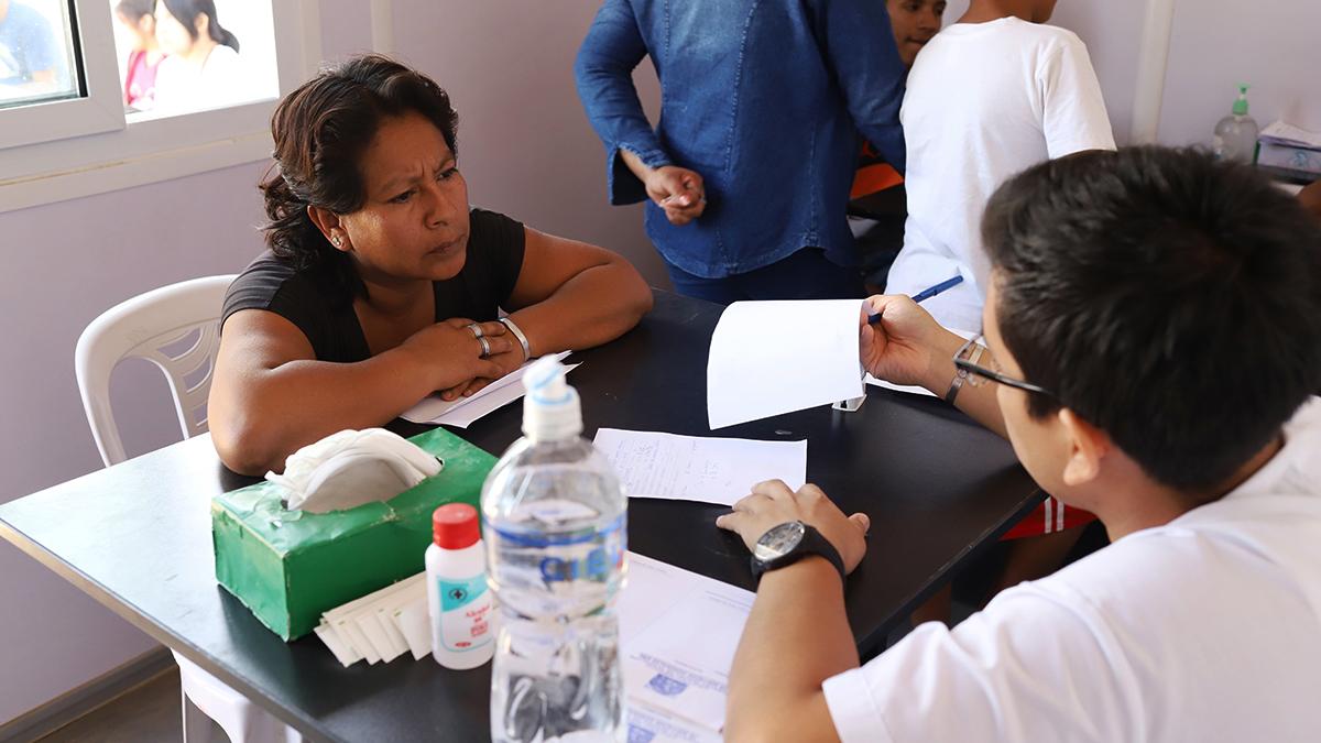 Vecinos del Cono Sur se benefician con atención médica gratuita