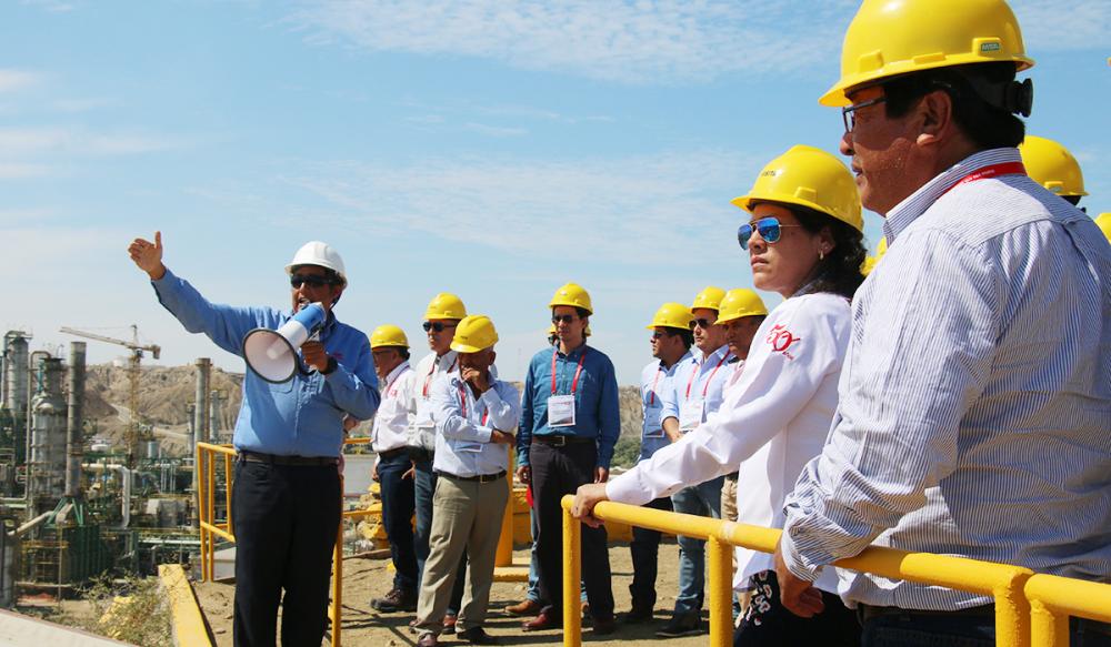 Customers of the Petrored were informed of the progress of the construction of the New Talara Refinery