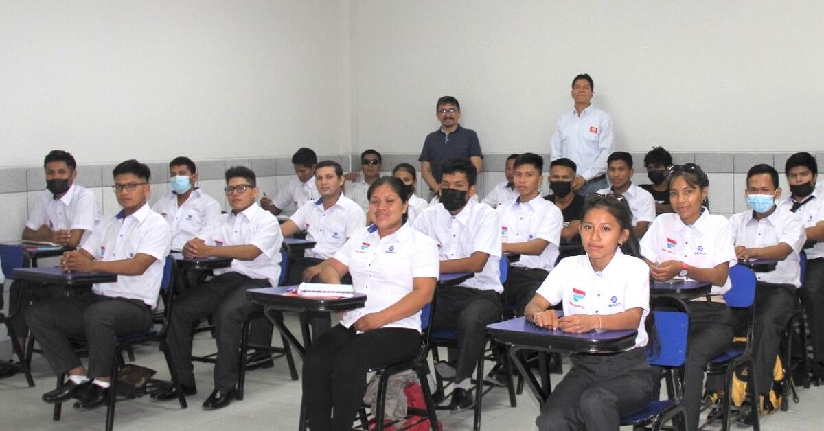 Young people from Loreto communities access Petroperú Scholarship