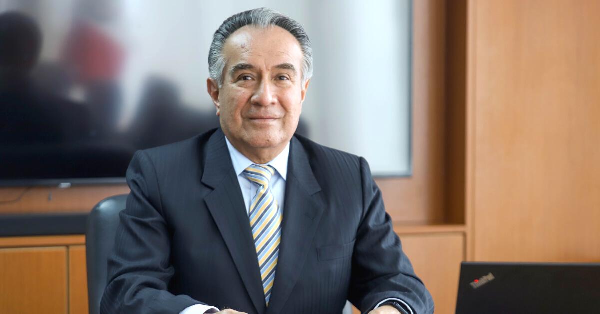 Ingeniero Carlos Vives Suárez asume presidencia del Directorio de Petroperú