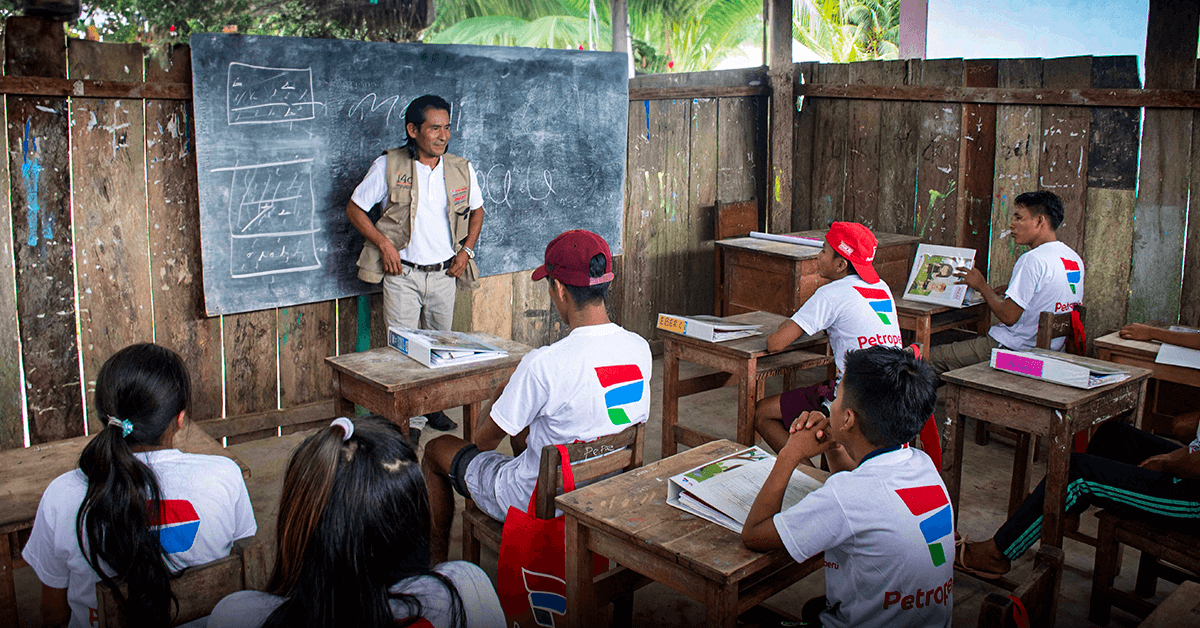 Petroperú refuerza aprendizaje en estudiantes de la selva