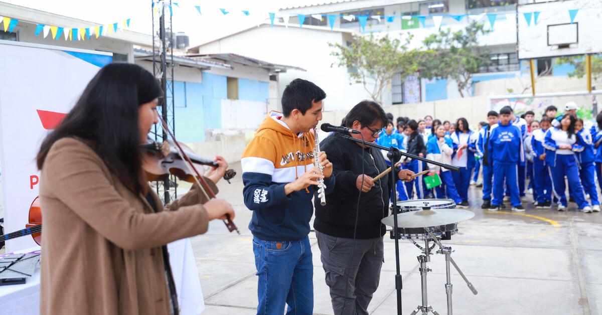 Petroperú apoya formación musical de escolares de Villa El Salvador