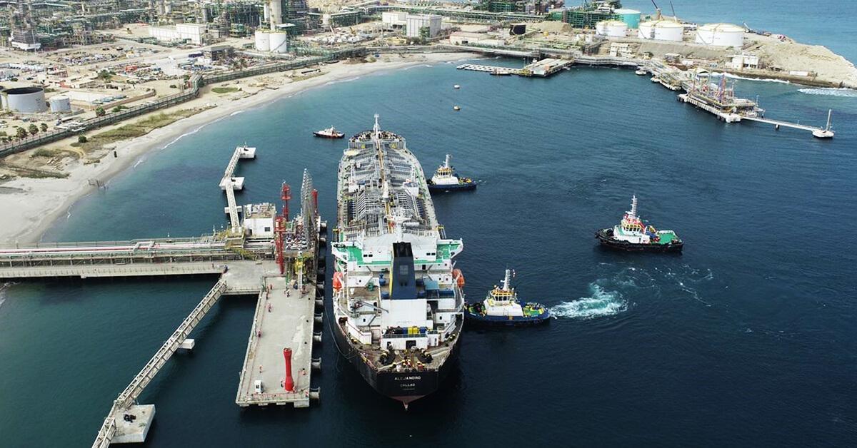 Ship affected Petroperú's liquid cargo dock in Talara