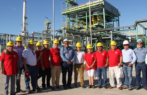 Presidente del Congreso y delegación de parlamentarios visita Refinería Iquitos
