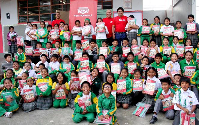 PETROPERU delivers thousands of school supplies to children in schools near the Conchan Refinery