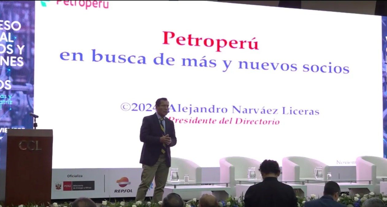 Presidente del Directorio en el VII Congreso Nacional de Grifos y Estaciones de Servicios